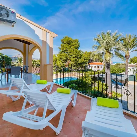 Villa Cruanyes By